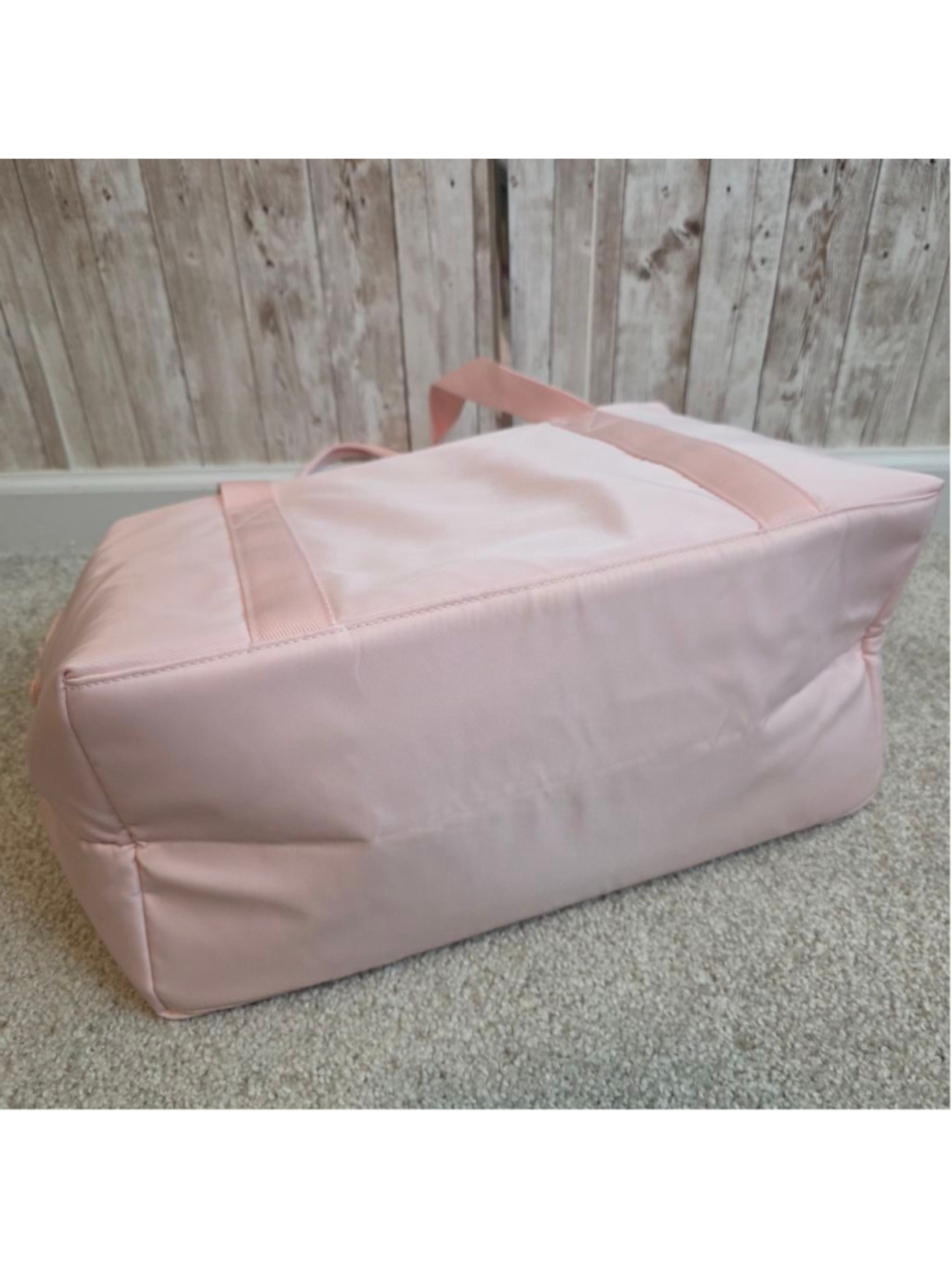 Women's Marc Jacobs Pink Travel Bag with Patches NWOT - Picture 7 of 9